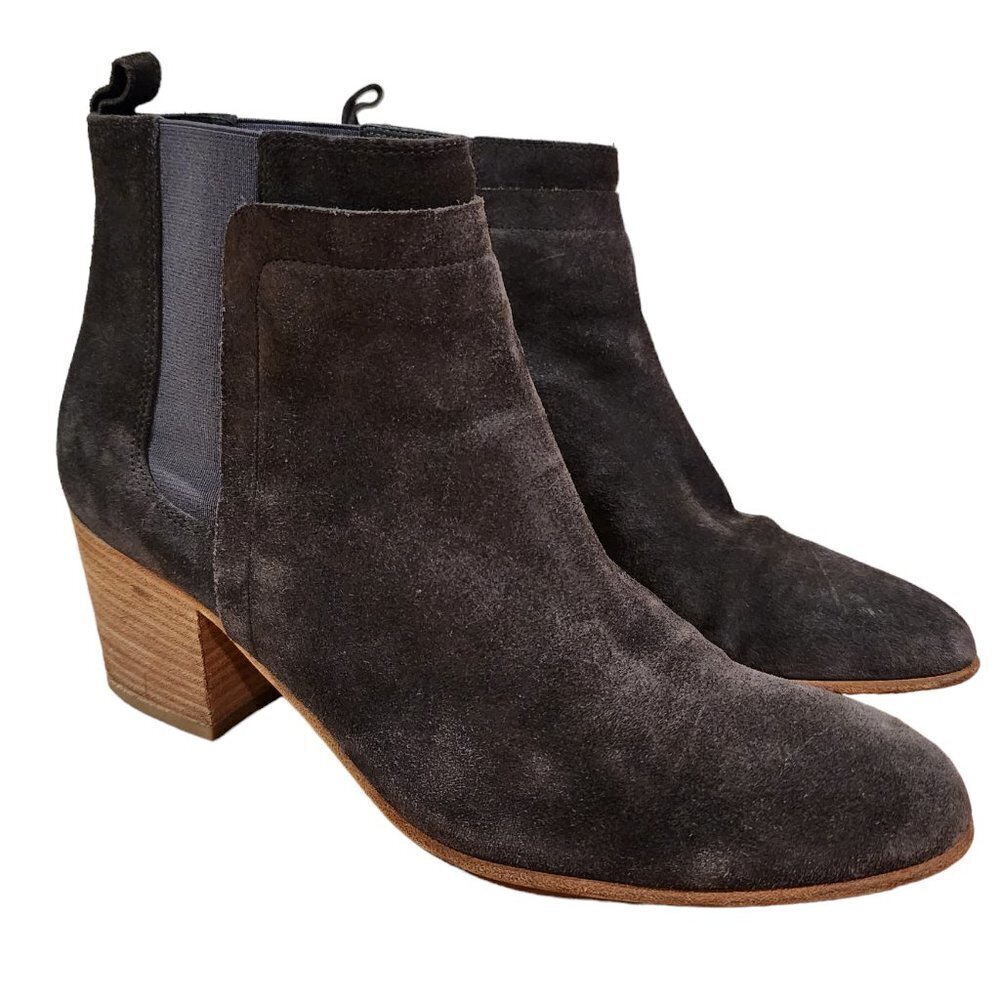 Vince. Grey Suede Leather Ankle Bootie Block Heel Boot Made In Italy Womn sz 9.5
